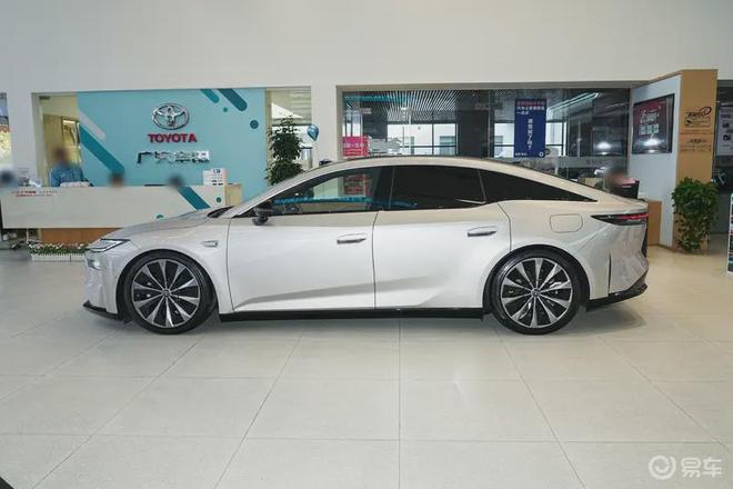 车到店 配华为鸿蒙座舱将于明年3月上市冰球突破豪华版app广汽丰田铂智7实(图3)